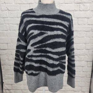 TWINE AND STRING Zebra Print Fuzzy Sweater GREY AND BLACK Oversized Medium